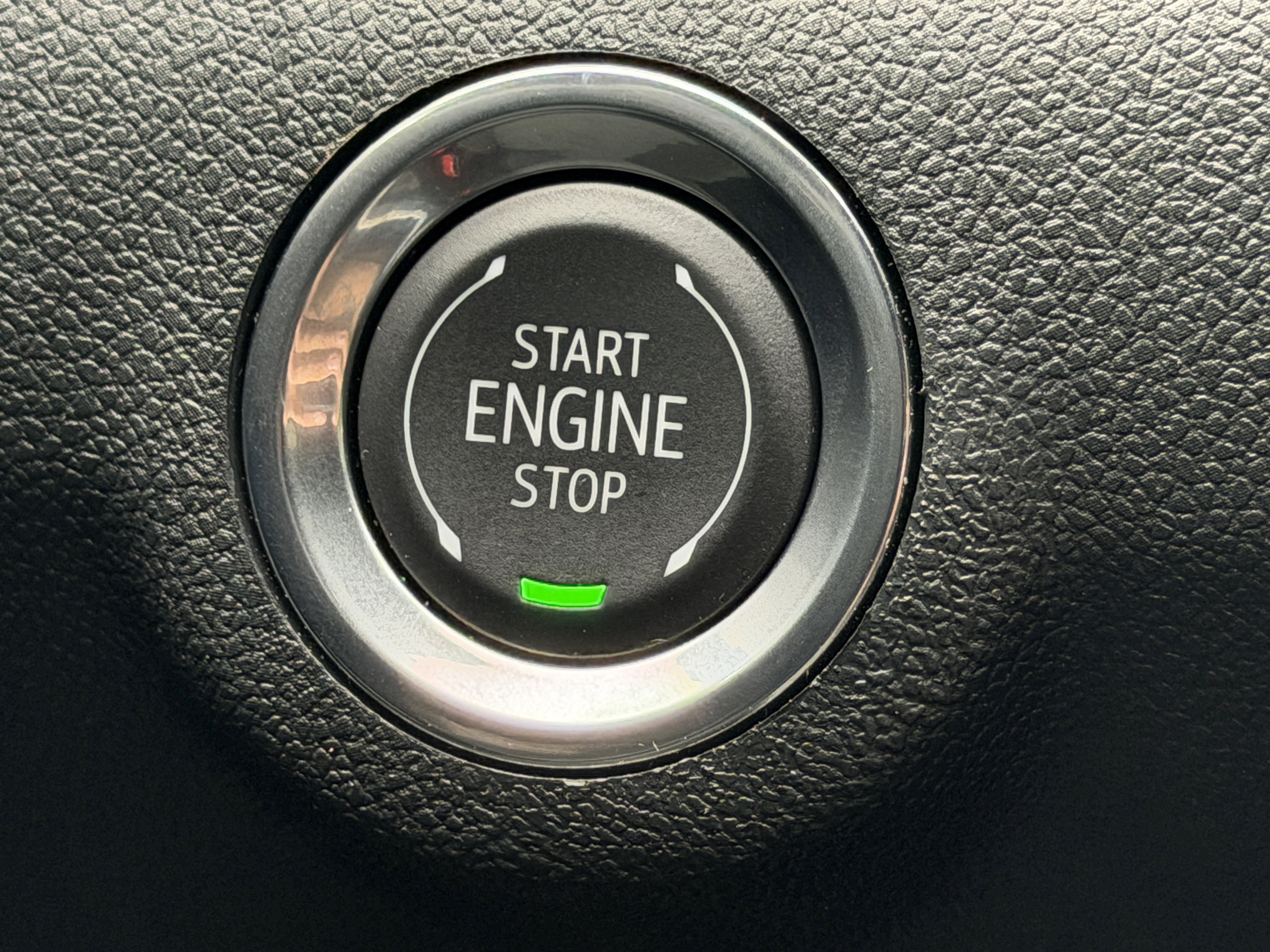 Used 2026 GMC Terrain Elevation w/ Technology Package II FWD image 32