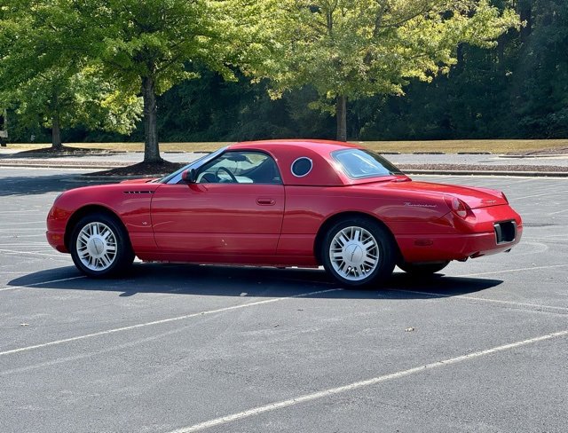 Used 2003 Ford Thunderbird image 4