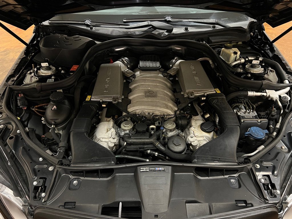 Used 2011 Mercedes-Benz E 63 AMG Sedan image 13