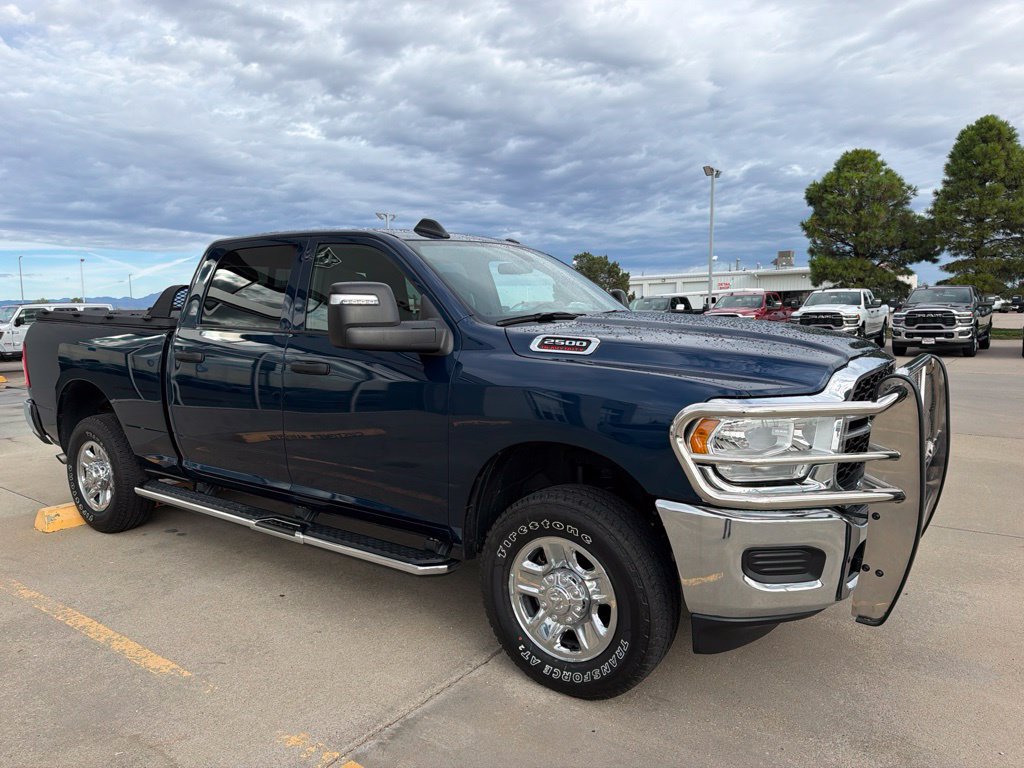Used 2024 RAM 2500 Tradesman w/ Chrome Appearance Group AWD/4WD image 7
