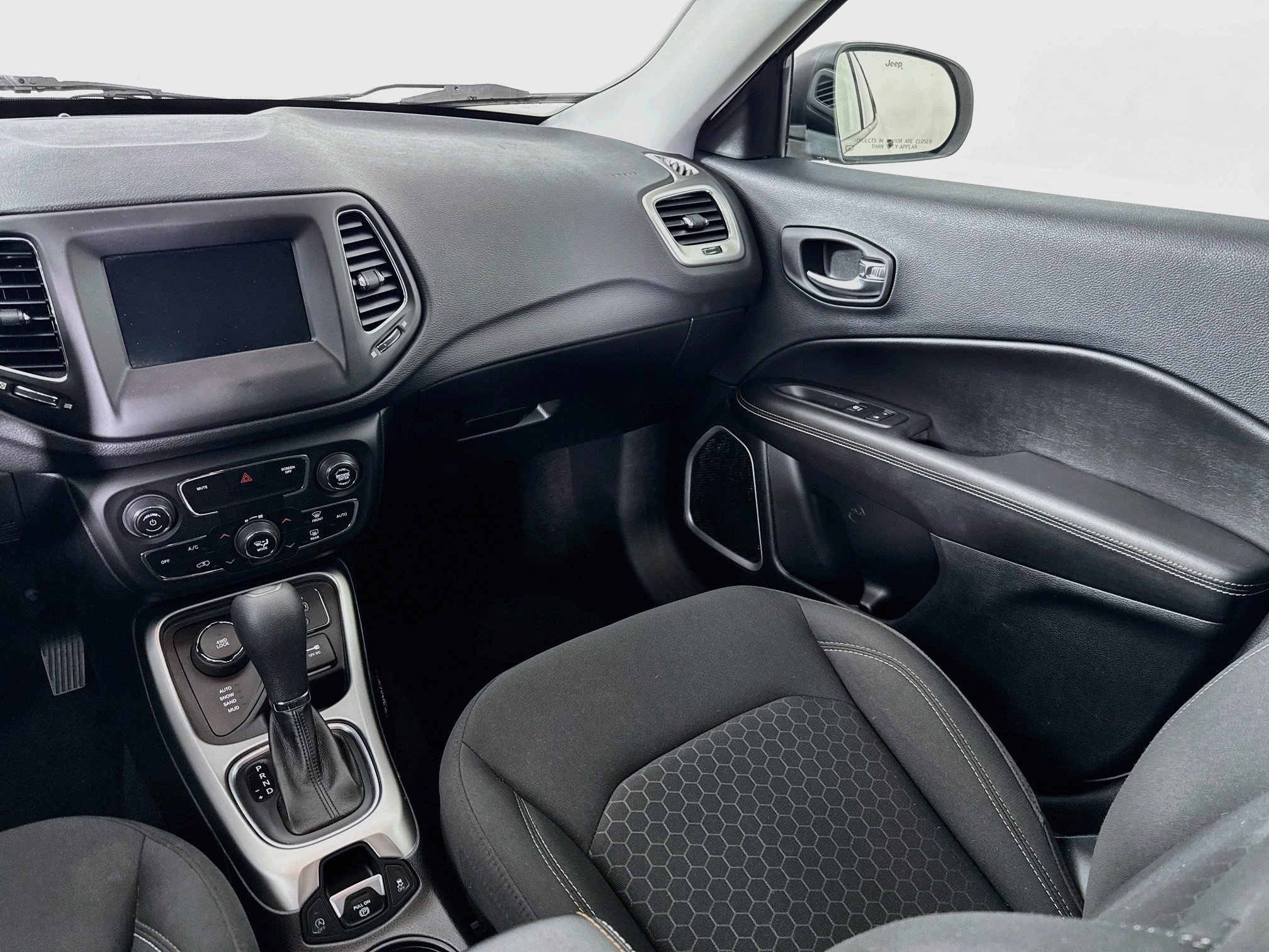 Used 2019 Jeep Compass Sport AWD/4WD image 22