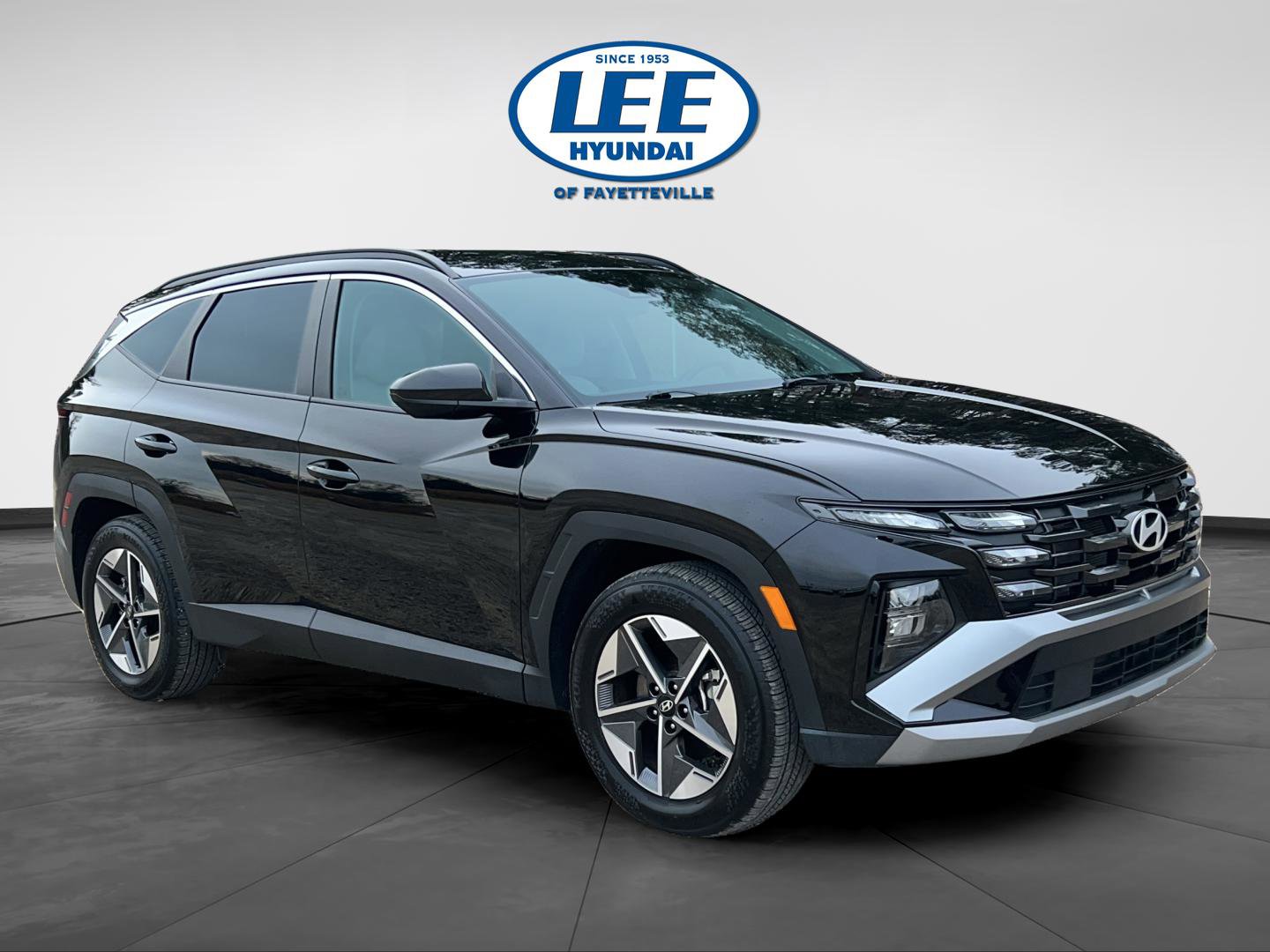 Certified 2025 Hyundai Tucson SEL image 1