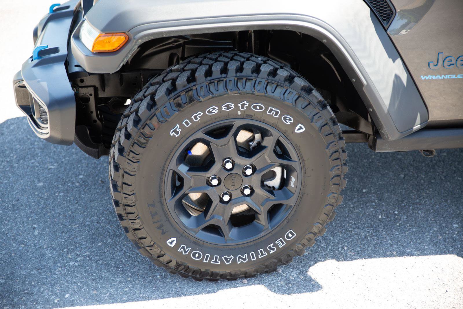 Used 2023 Jeep Wrangler Unlimited AWD/4WD image 9