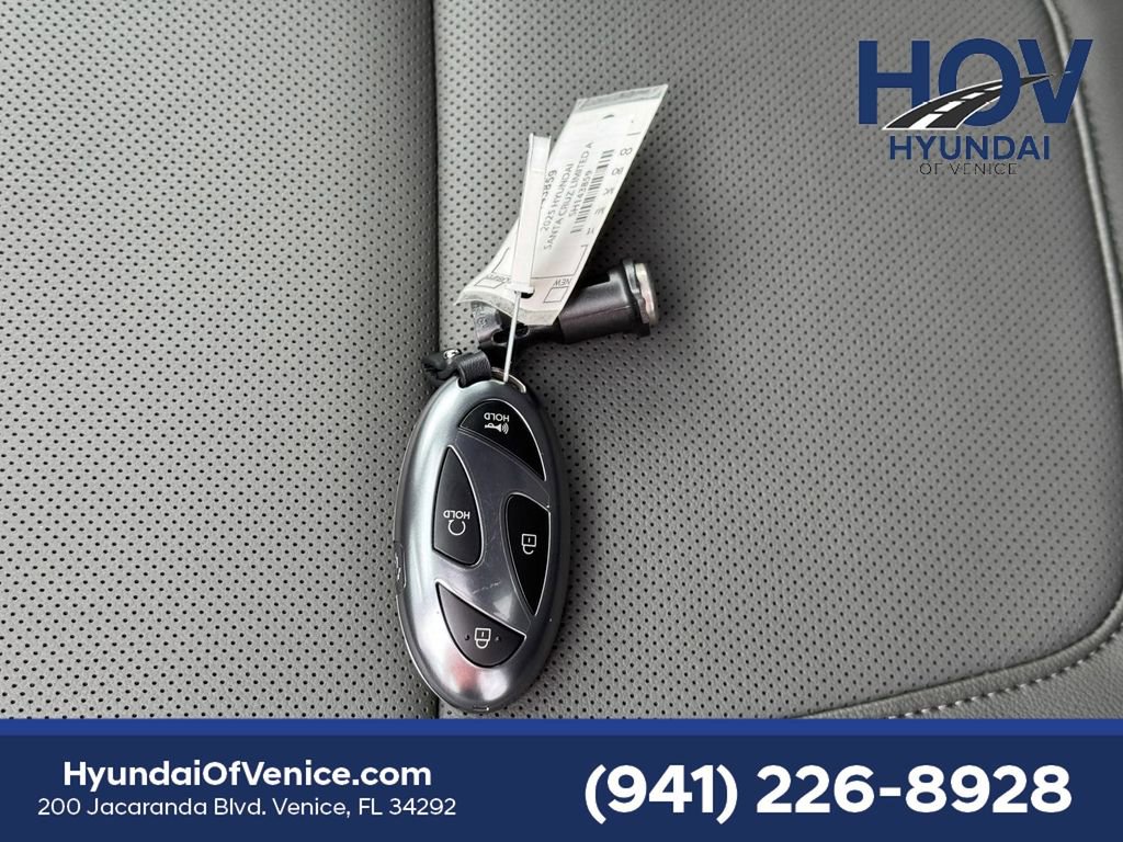 New 2025 Hyundai Santa Cruz Limited image 33