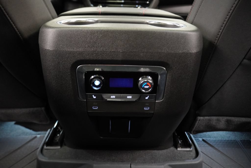 Used 2025 Chevrolet Tahoe RST w/ Comfort Package AWD/4WD image 18