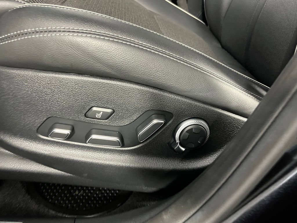 Used 2025 Genesis GV70 2.5T Sport Prestige w/ Sport Prestige Package image 26