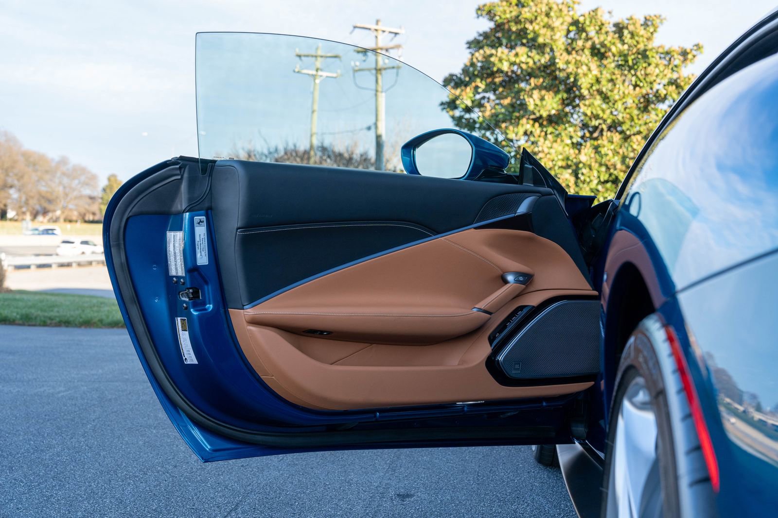 Certified 2024 Ferrari Roma image 25