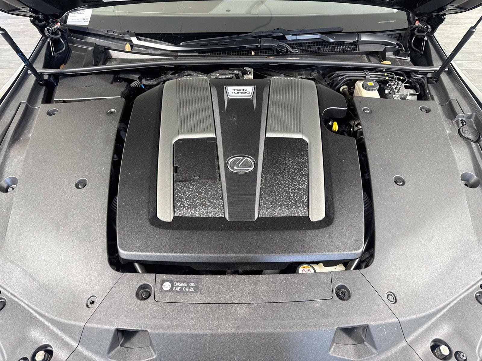 Used 2018 Lexus LS 500 w/ Accessory Package (Z2) RWD image 34