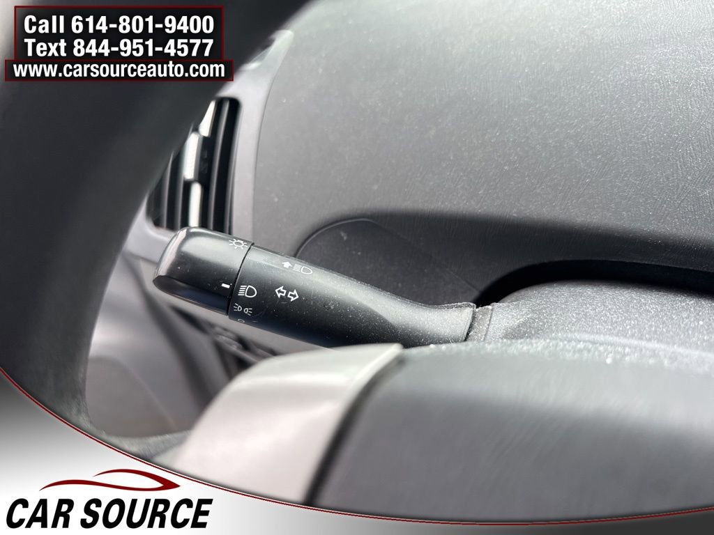 Used 2011 Toyota Prius Two image 16