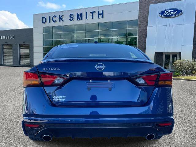 Used 2024 Nissan Altima 2.5 SR image 2