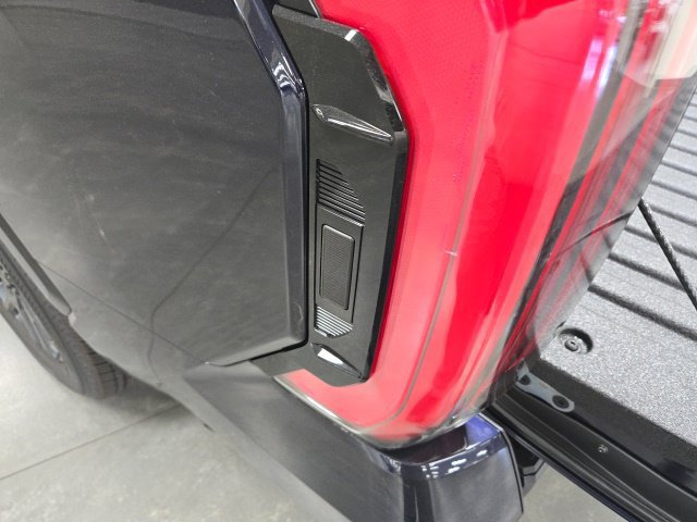 New 2026 Toyota Tundra Platinum AWD/4WD image 17