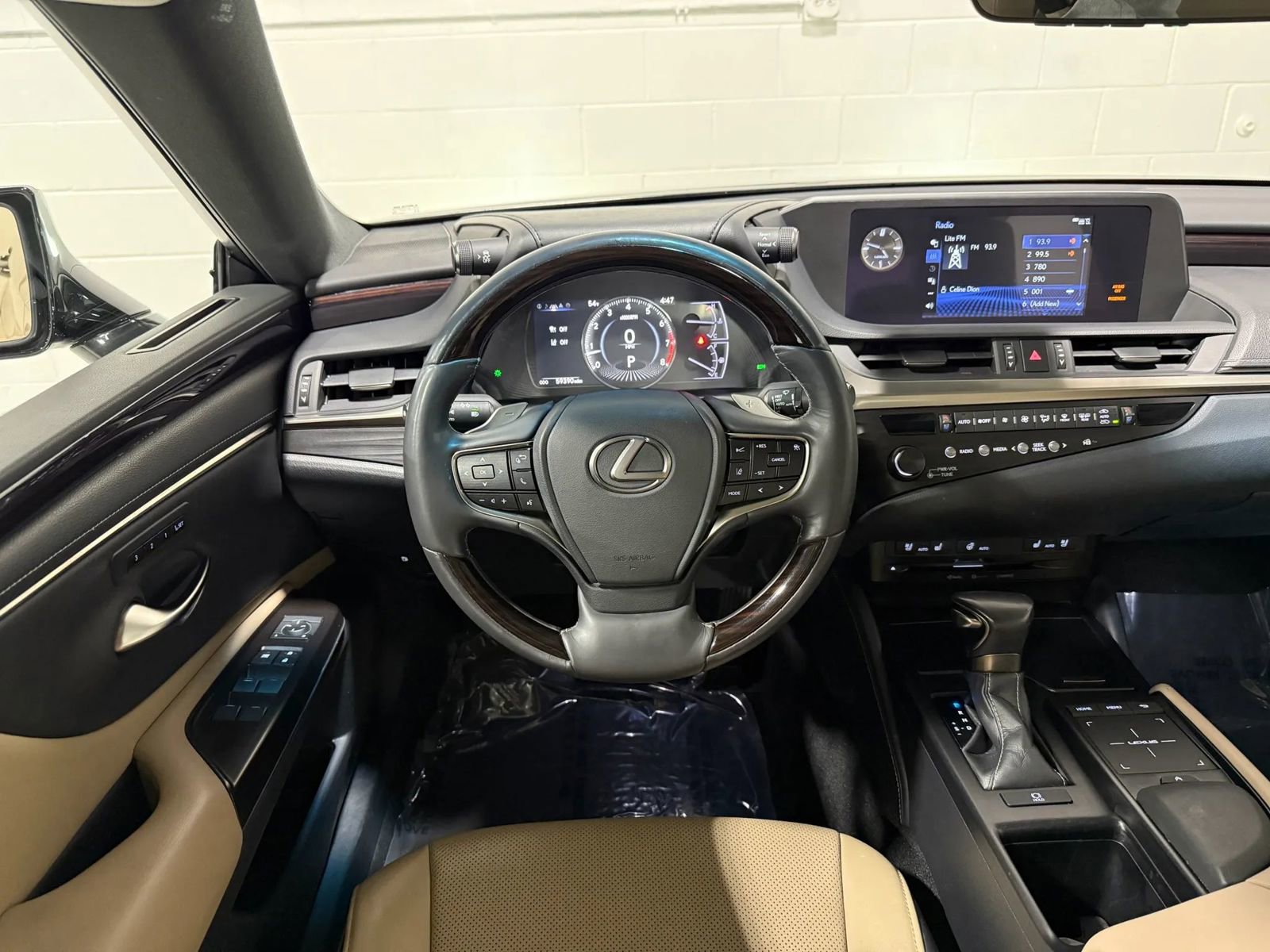 Used 2019 Lexus ES 350 w/ Premium Package FWD image 26
