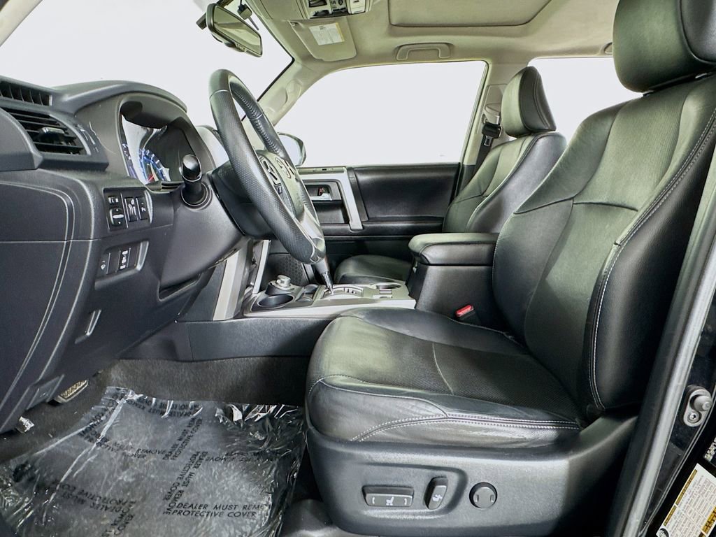 Used 2019 Toyota 4Runner Limited AWD/4WD image 12