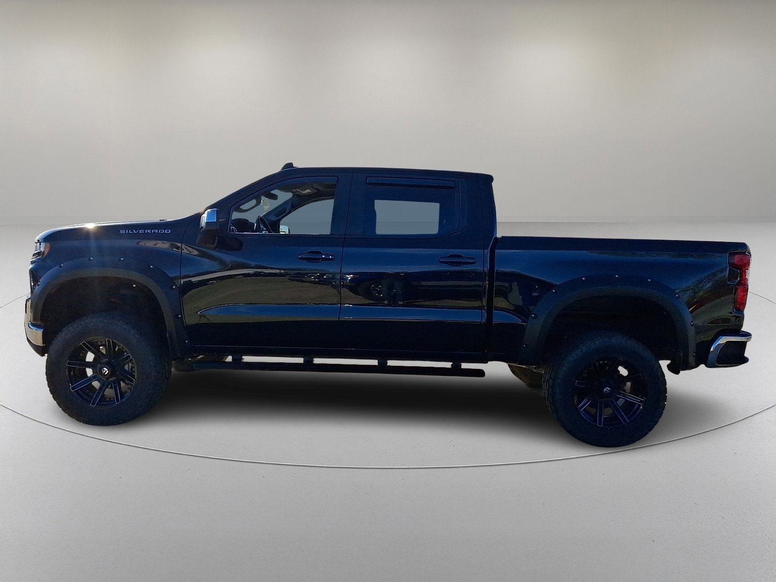 Used 2021 Chevrolet Silverado 1500 LT image 6