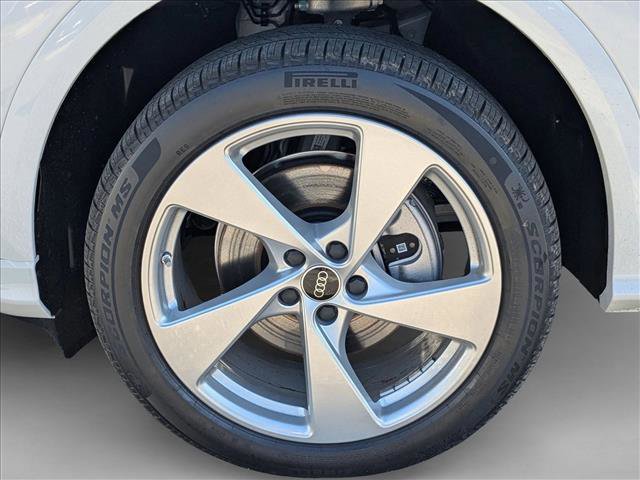 New 2025 Audi Q5 Premium Plus image 9