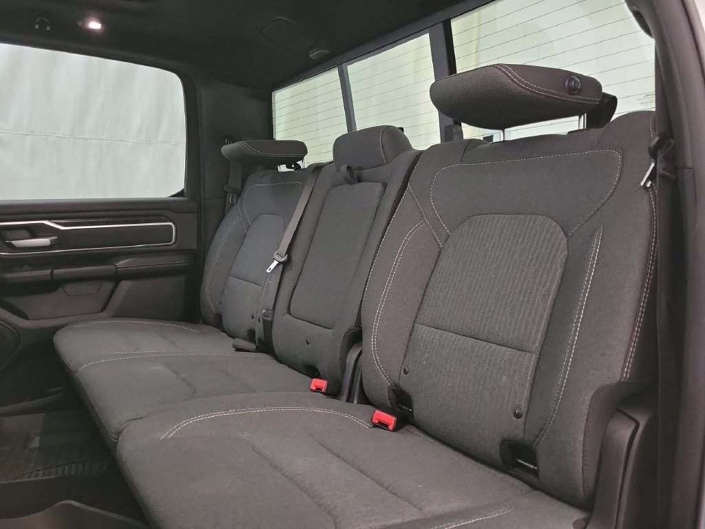 Used 2019 RAM 1500 Big Horn AWD/4WD image 12