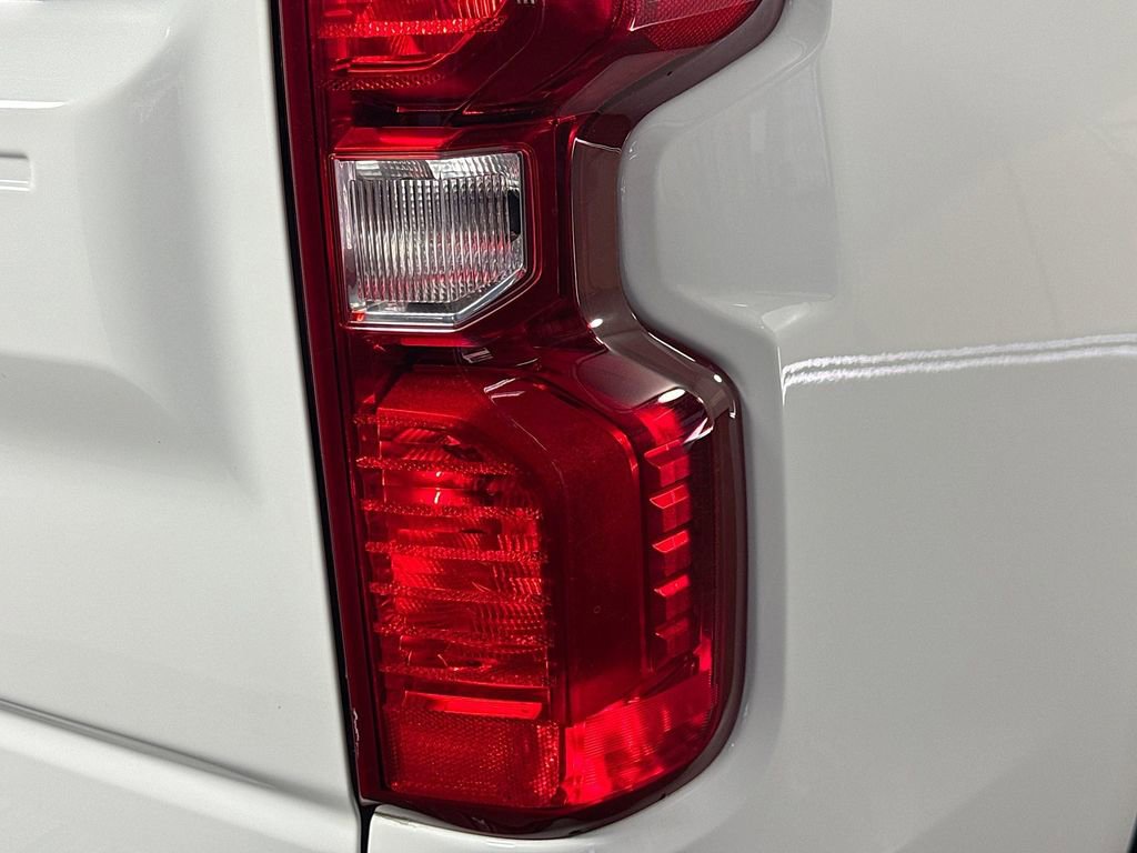 Used 2023 Chevrolet Silverado 1500 LT w/ Z71 Off-Road Package image 29