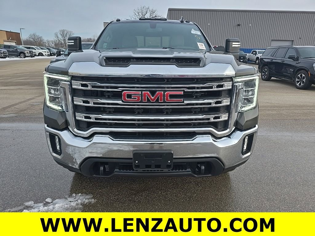 Used 2022 GMC Sierra 2500 SLE w/ SLE Convenience Package image 2