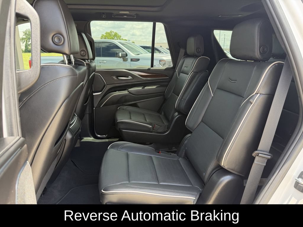 Used 2024 Cadillac Escalade Premium Luxury w/ Performance Package AWD/4WD image 34