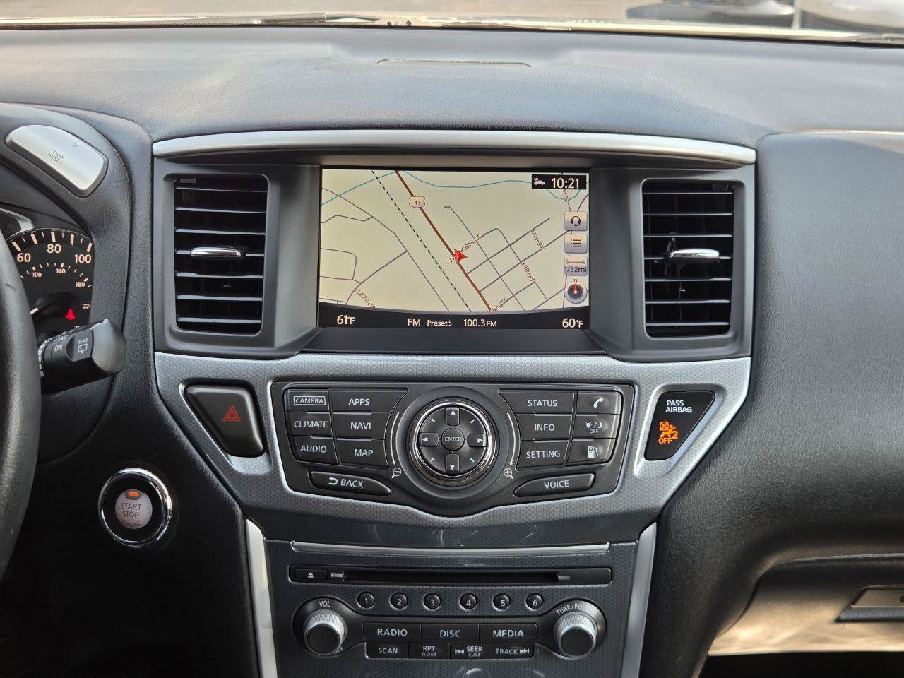 Used 2019 Nissan Pathfinder SL FWD image 21