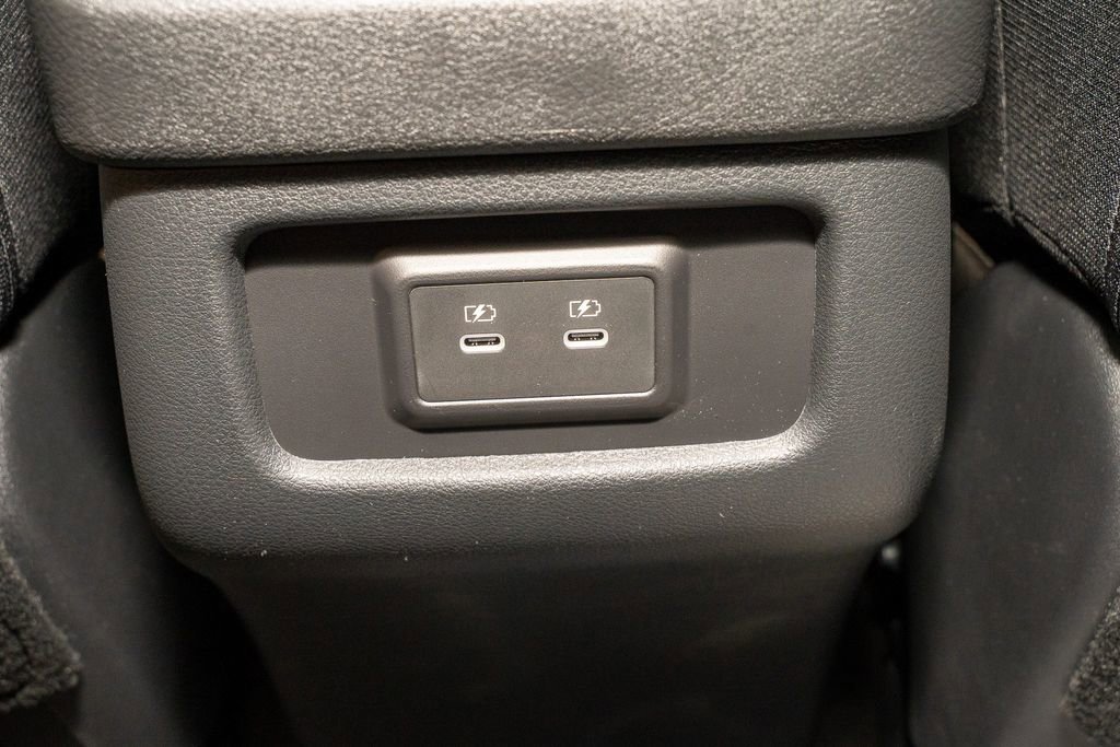 New 2026 Nissan Pathfinder SV image 9