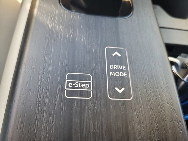 Certified 2024 Nissan Ariya FWD image 26