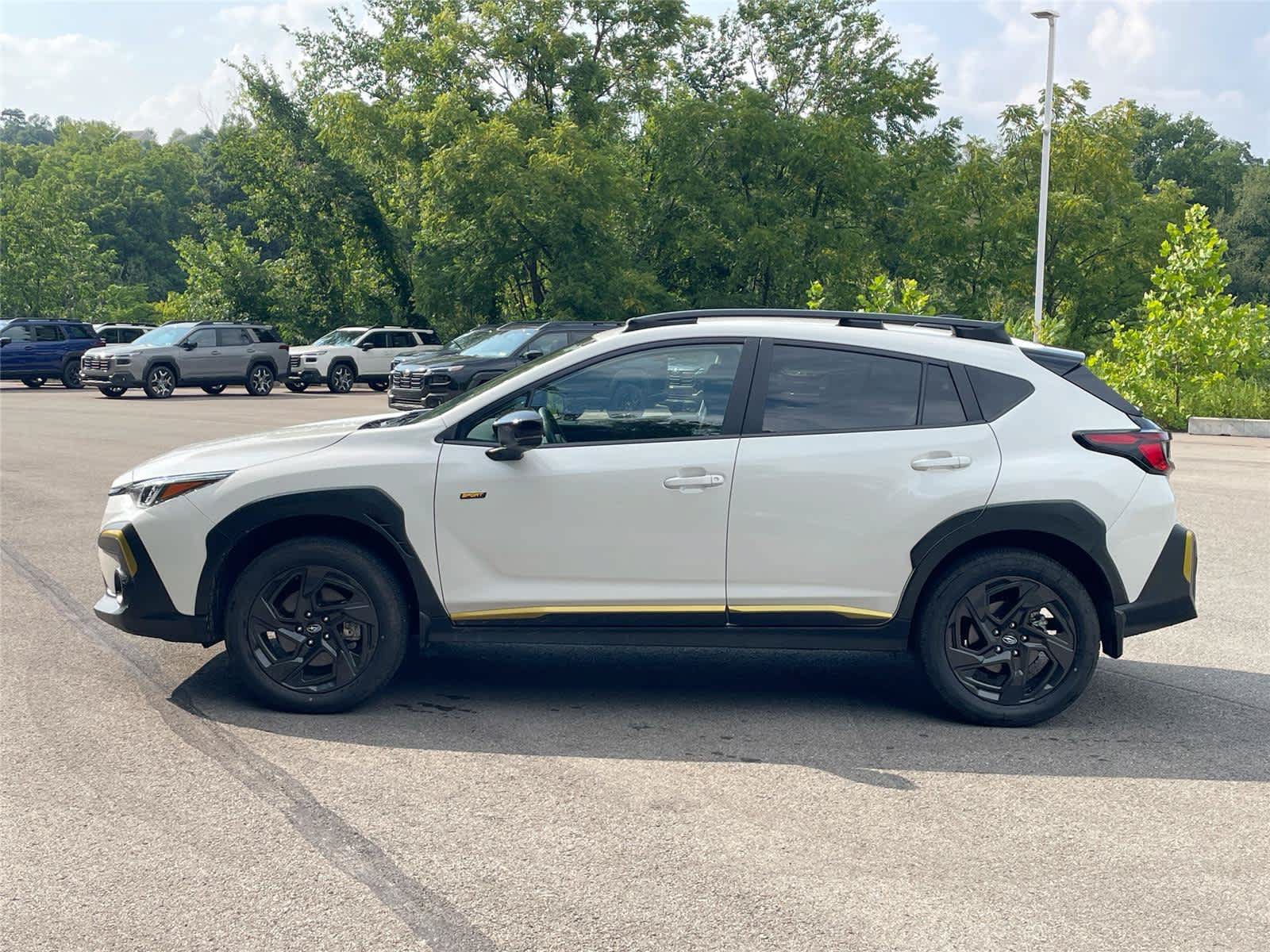 Used 2026 Subaru Crosstrek 2.5i Sport AWD/4WD image 2
