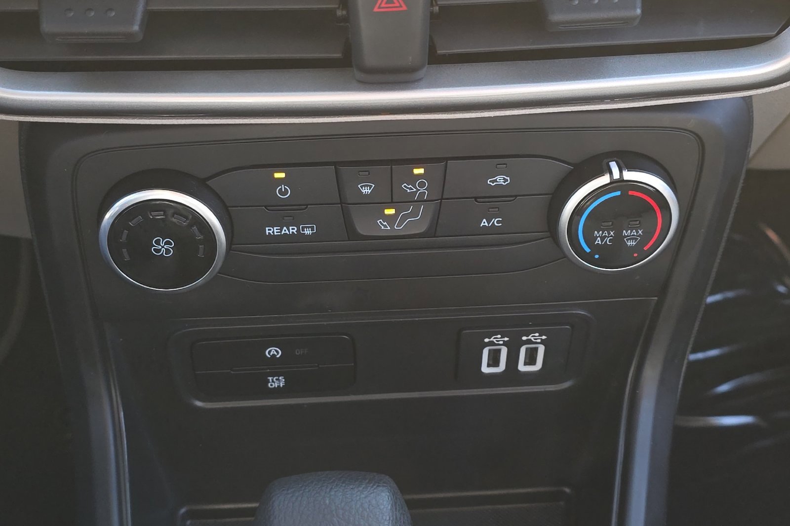 Used 2020 Ford EcoSport S image 19