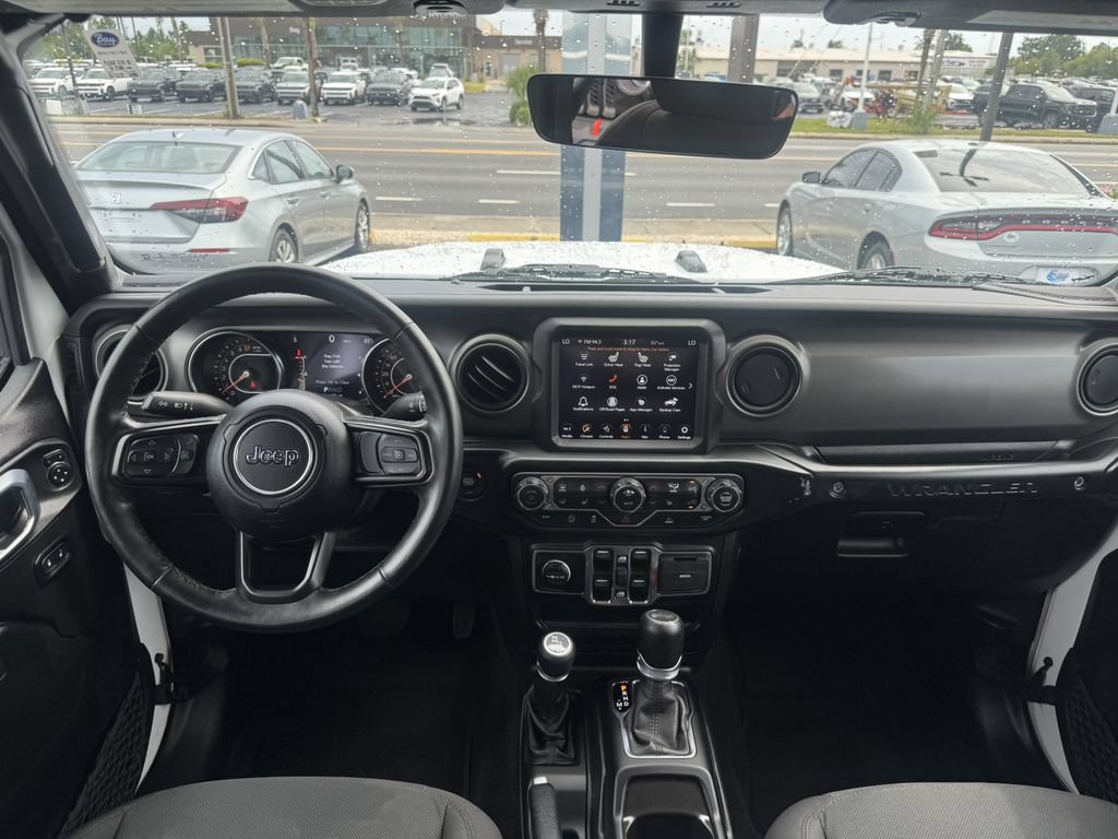 Used 2022 Jeep Wrangler Unlimited Sport AWD/4WD image 10