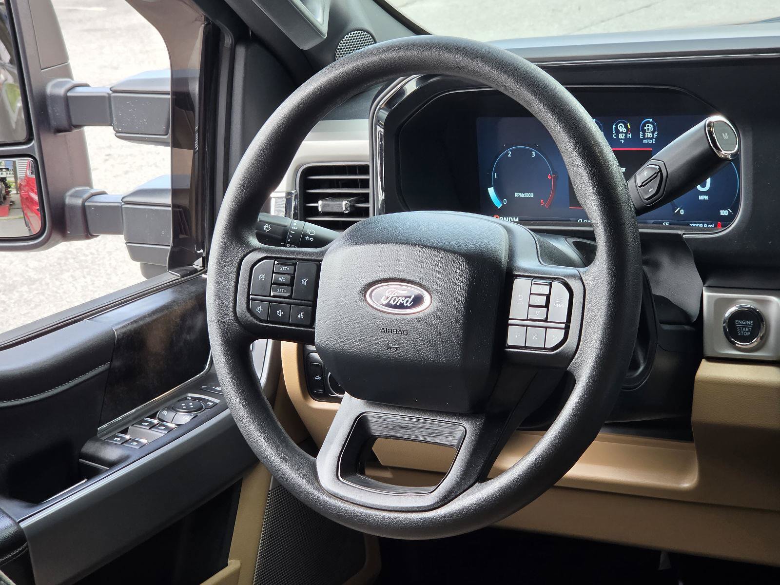 Used 2024 Ford F350 XLT w/ XLT Premium Package AWD/4WD image 26