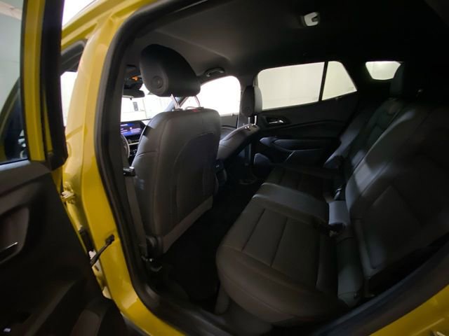 Used 2024 Chevrolet Trax RS w/ Driver Confidence Package image 29