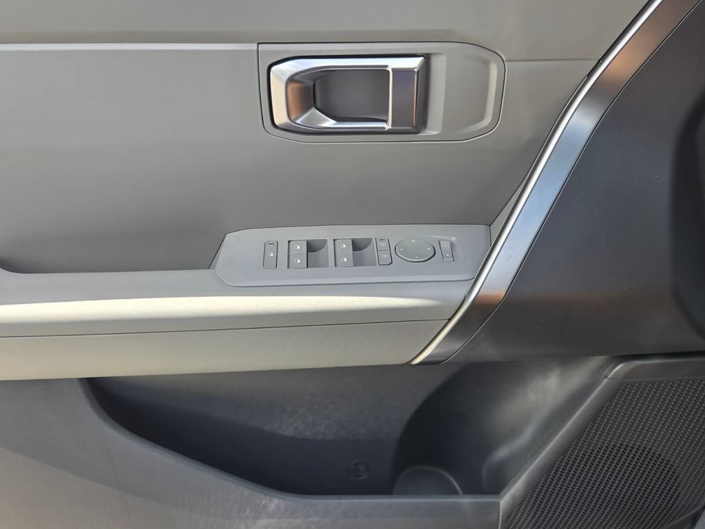 New 2027 Kia Seltos S FWD image 13