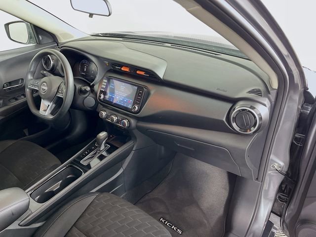 Used 2024 Nissan Kicks SV image 26