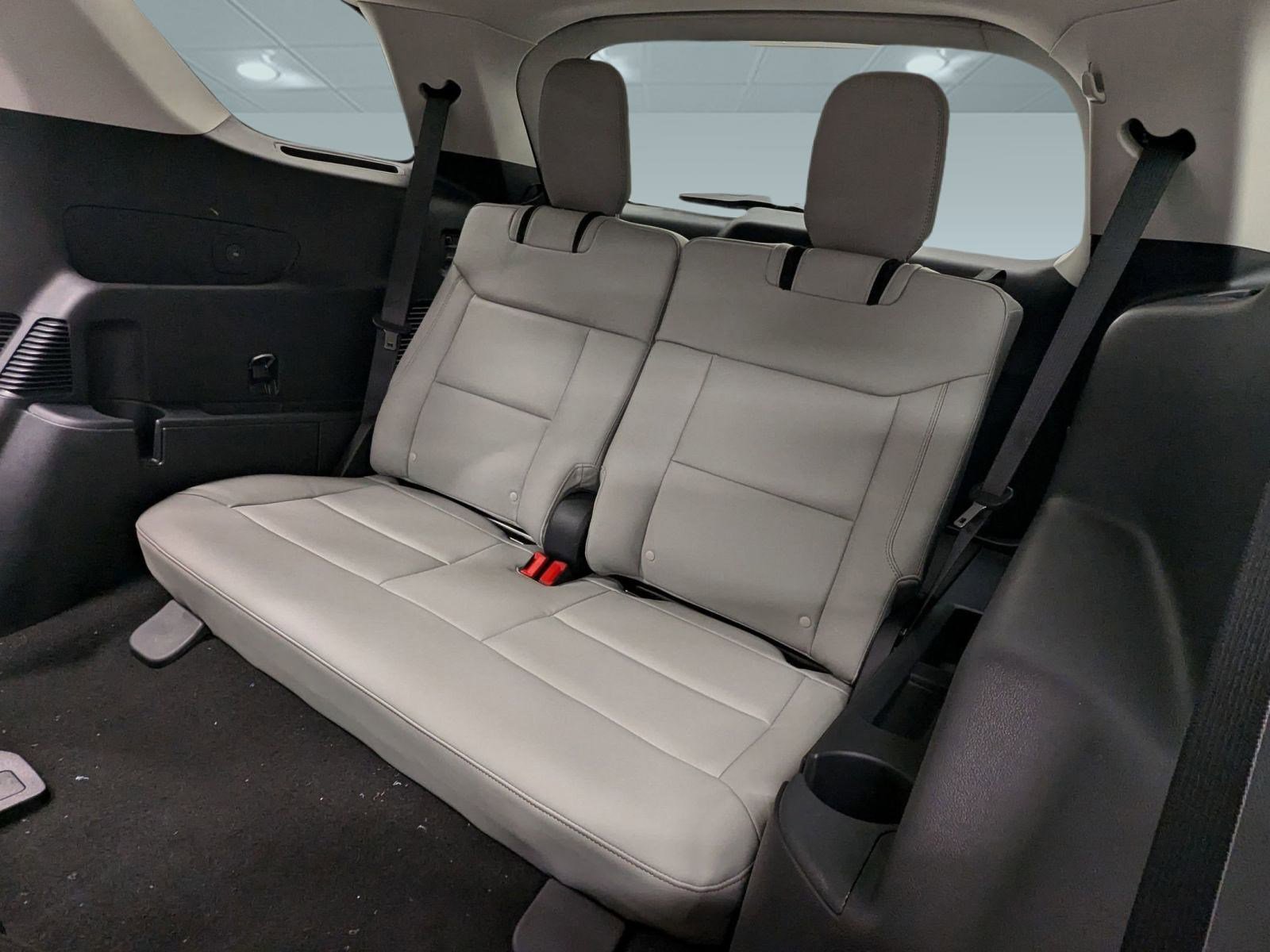 New 2026 Ford Explorer Active w/ Active Comfort Package image 19