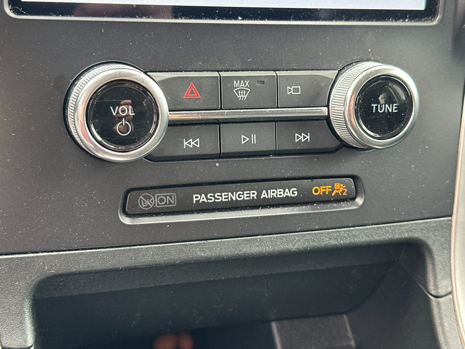 Certified 2024 Ford Edge SEL AWD/4WD image 22