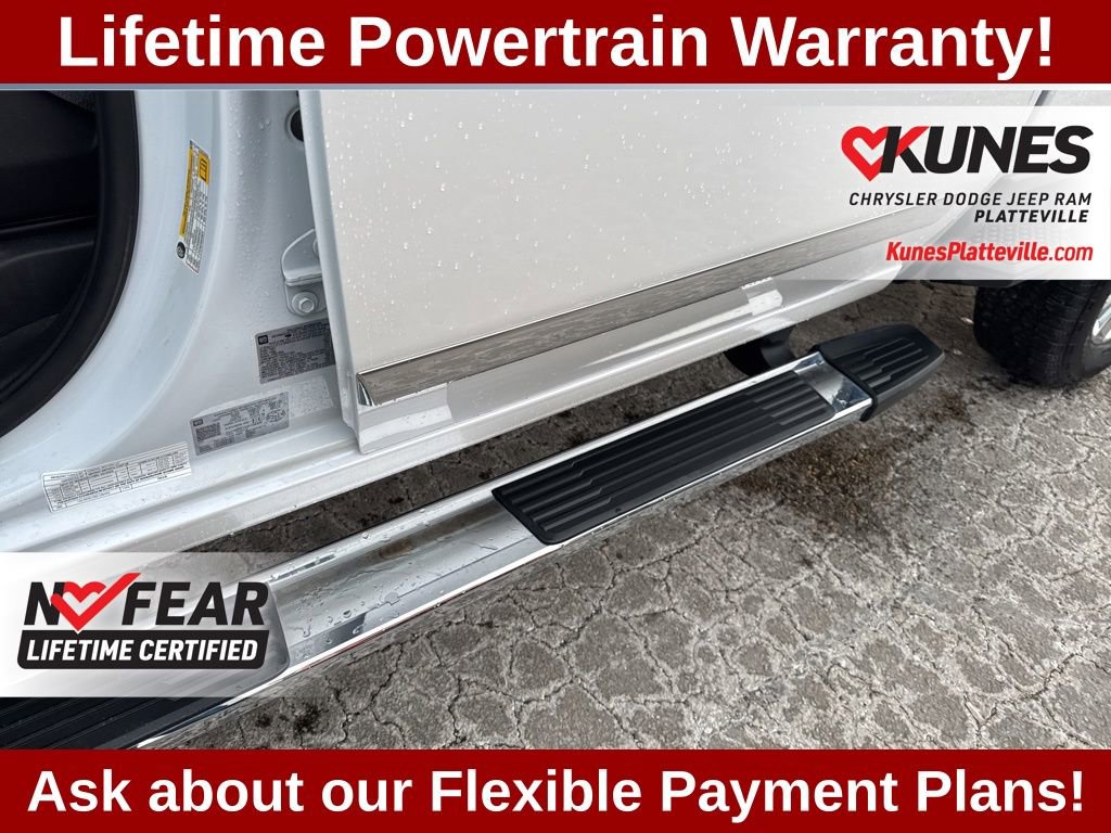 Used 2025 Chevrolet Silverado 2500 High Country w/ High Country Premium Package image 11