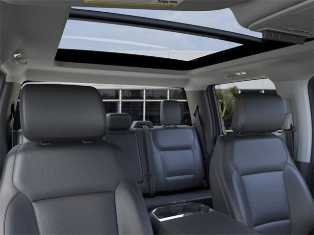 New 2026 Ford F250 Lariat w/ Black Appearance Package image 22
