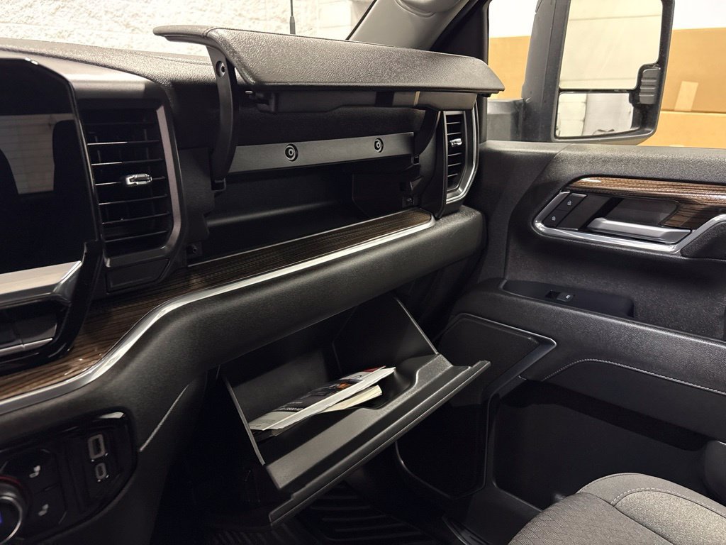 Certified 2024 Chevrolet Silverado 3500 LT w/ Convenience Package AWD/4WD image 31