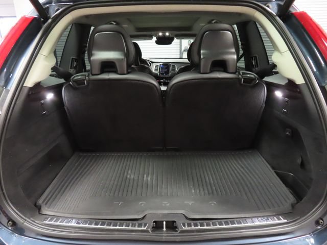 Used 2020 Volvo XC90 T5 Momentum FWD image 21