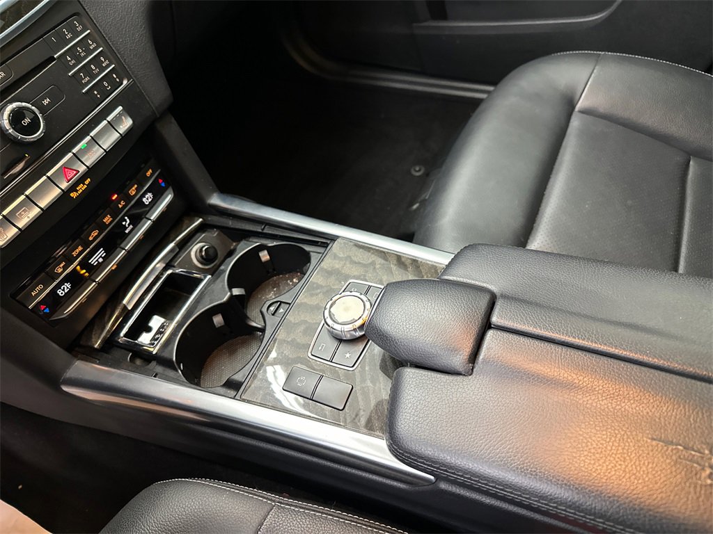 Used 2016 Mercedes-Benz E 350 Sedan image 30