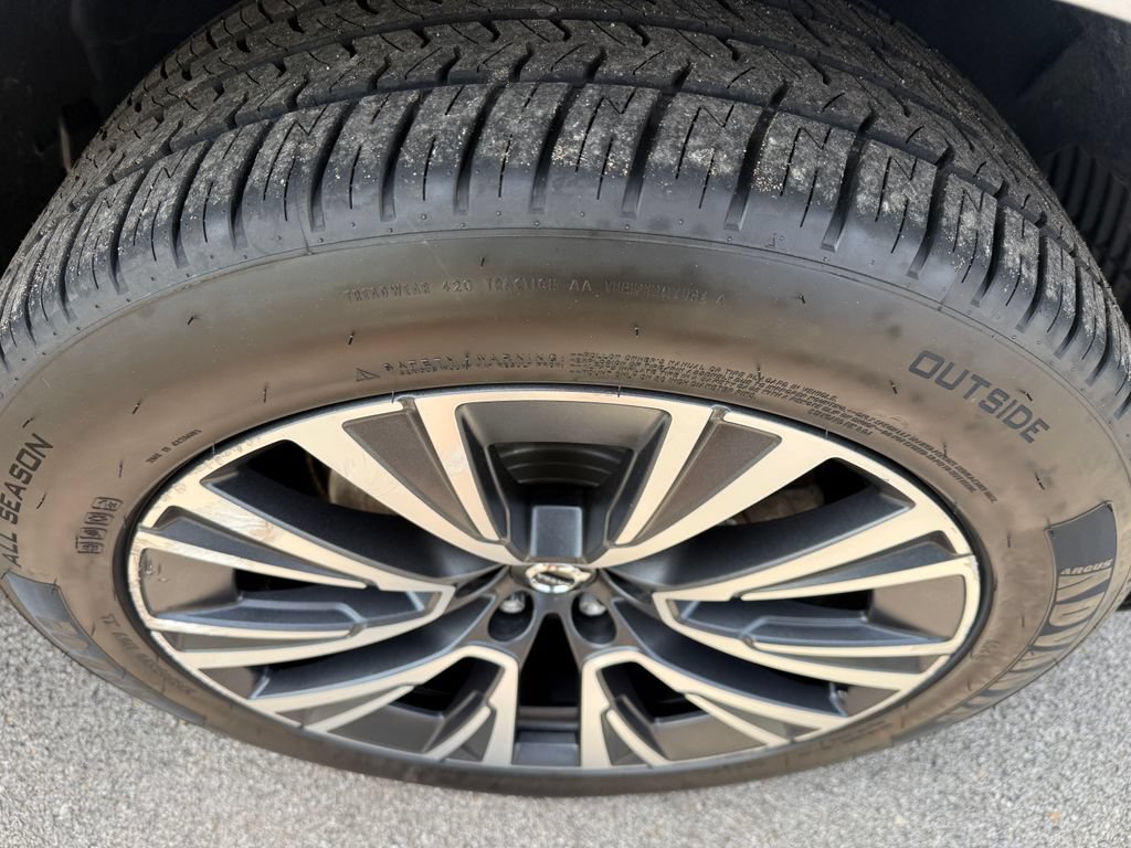 Used 2020 Volvo XC90 T6 Momentum AWD/4WD image 16