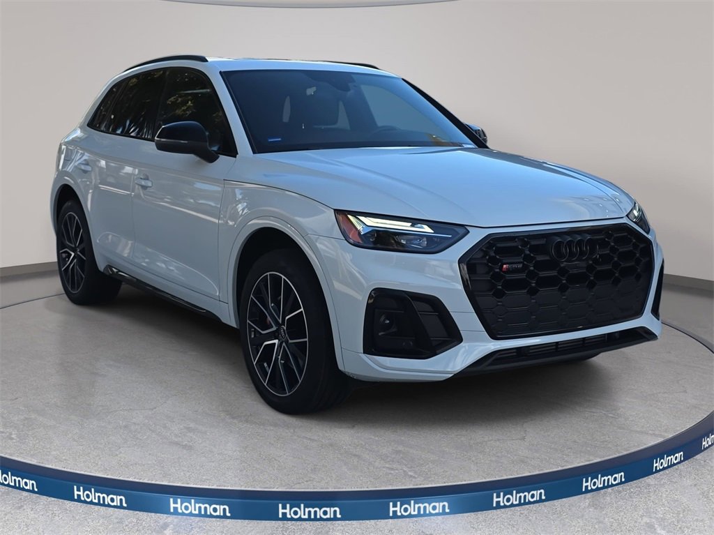 Certified 2023 Audi SQ5 Premium Plus w/ Premium Plus Package image 3