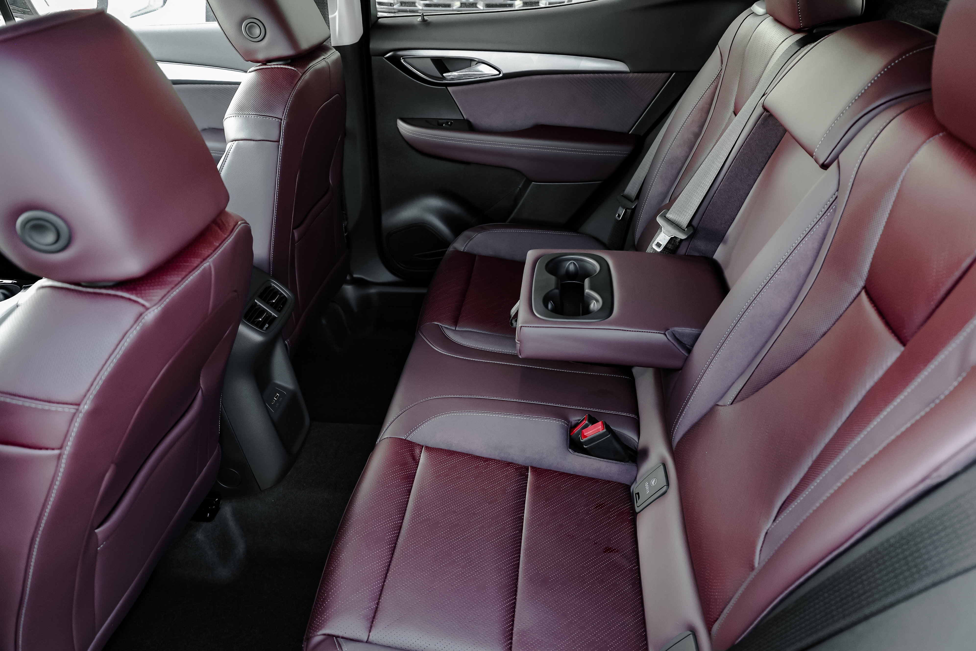 New 2026 Buick Envision Sport Touring image 11