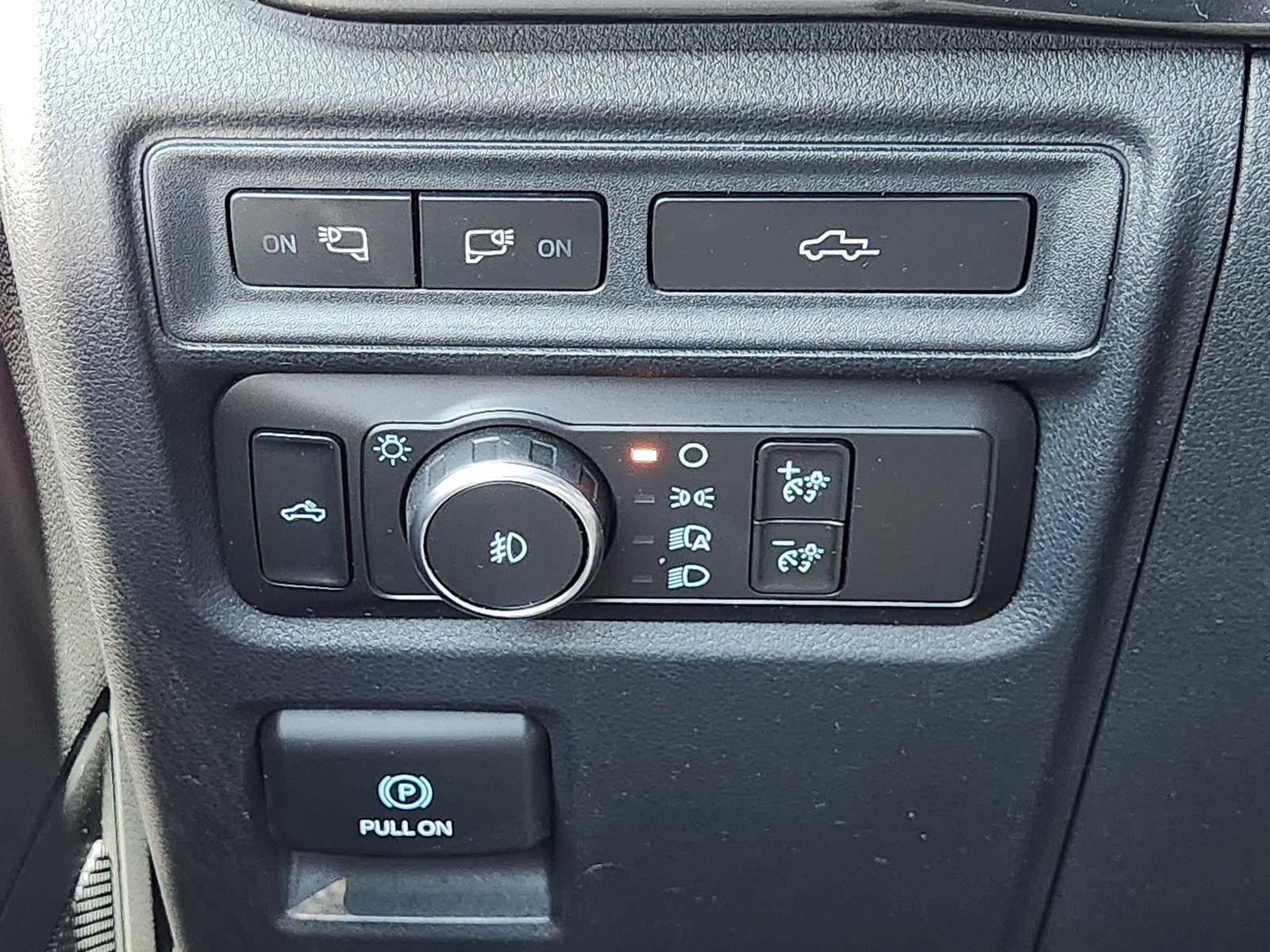 Used 2021 Ford F150 XLT w/ Equipment Group 302A High RWD image 25