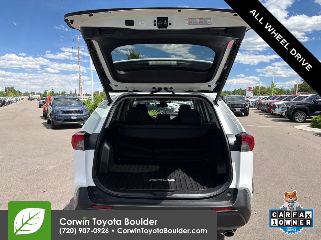 Used 2019 Toyota RAV4 XLE w/ Convenience Package AWD/4WD image 16