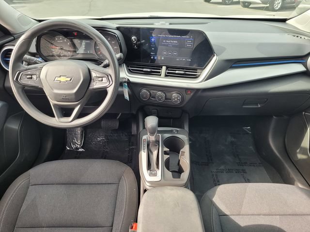 Used 2024 Chevrolet Trax LS FWD image 16