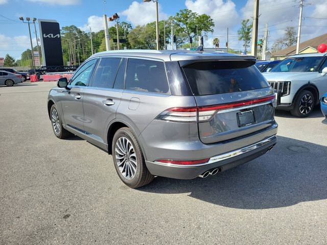 Used 2024 Lincoln Aviator Reserve image 3