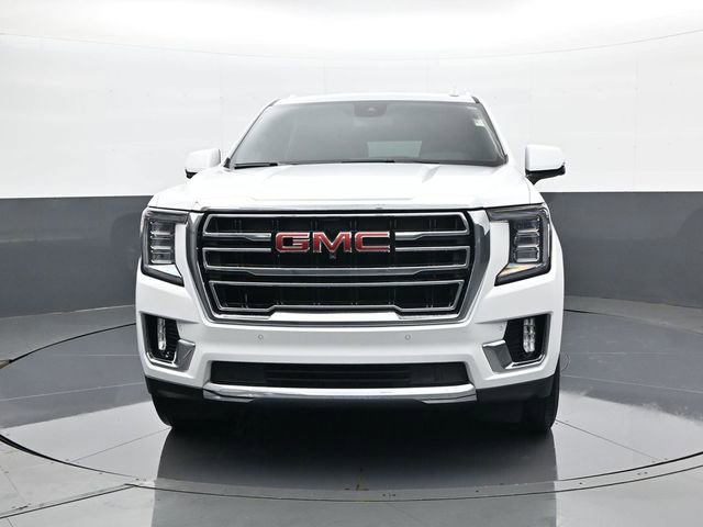 Certified 2023 GMC Yukon XL SLT w/ SLT Luxury Package image 2