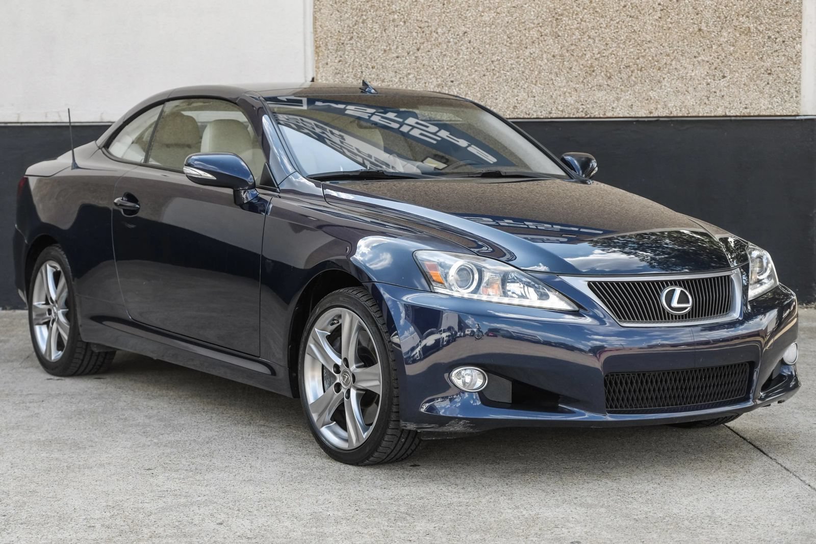 Used 2015 Lexus IS 350C w/ Navigation System Package RWD image 7