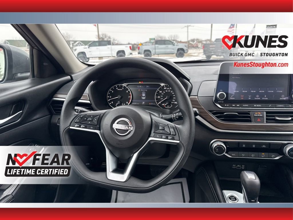 Used 2023 Nissan Altima 2.5 SV image 38